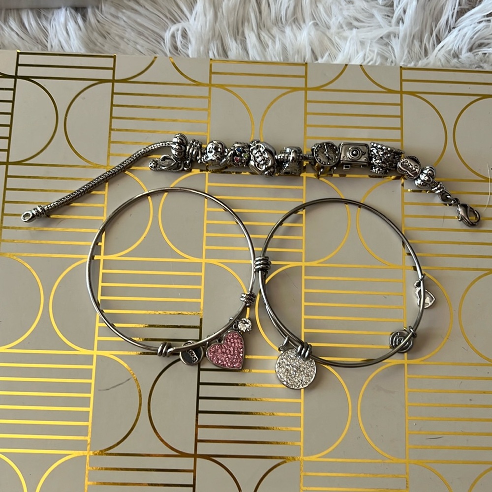 Costume jewelry bundle
